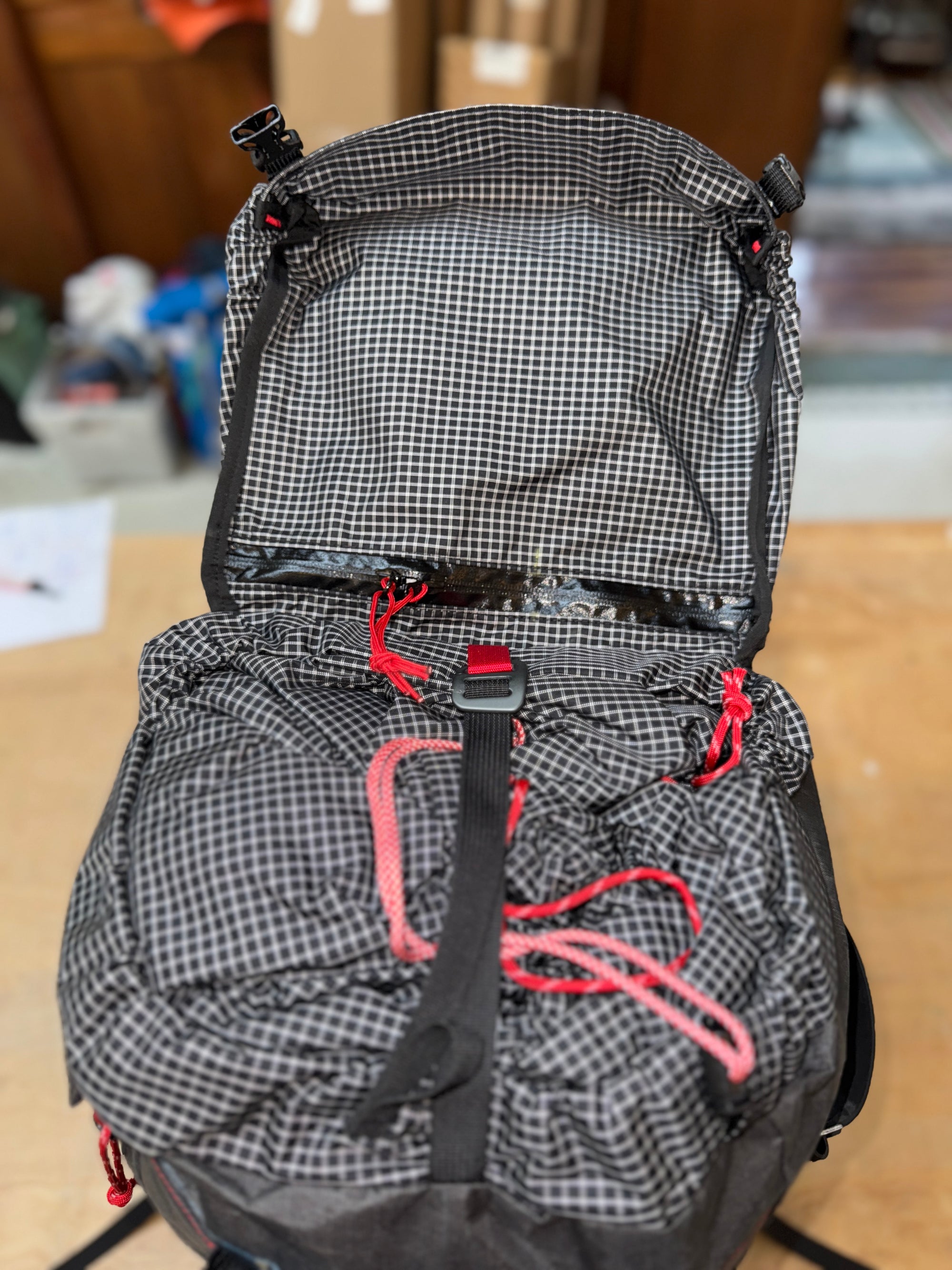 Alpine Dump ski mountaineering pack