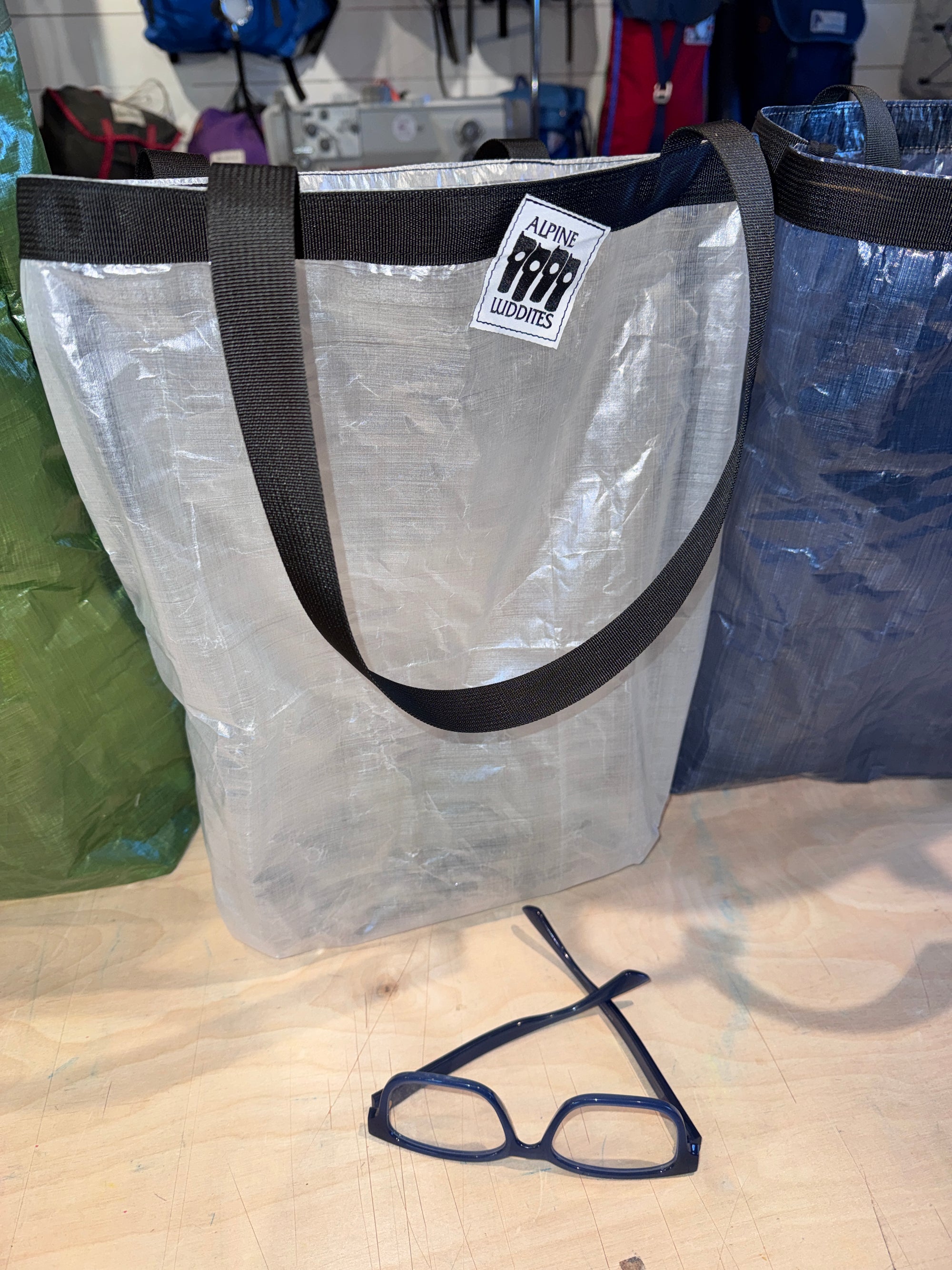 Dyneema snow & tote bag