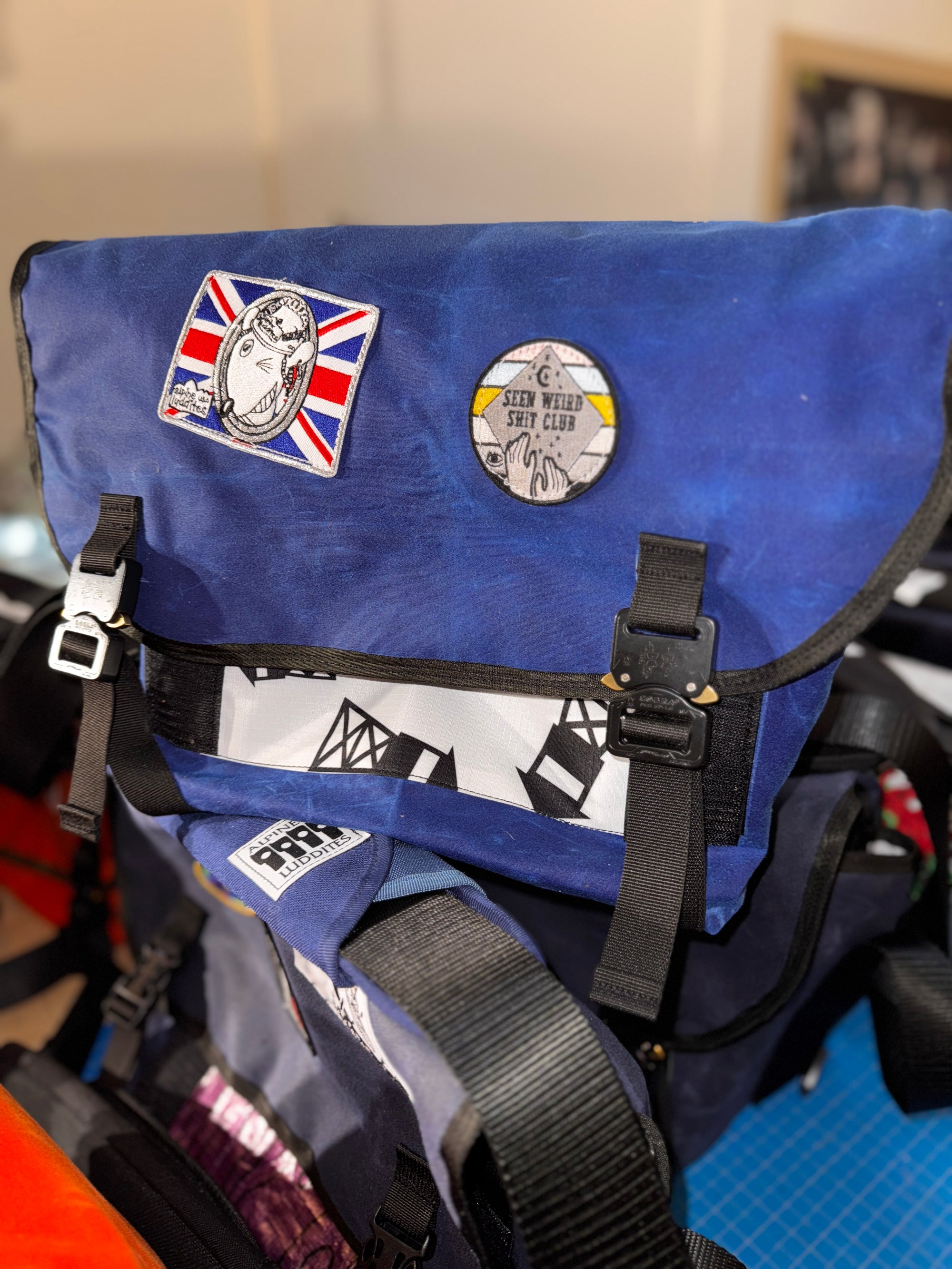 messenger bag